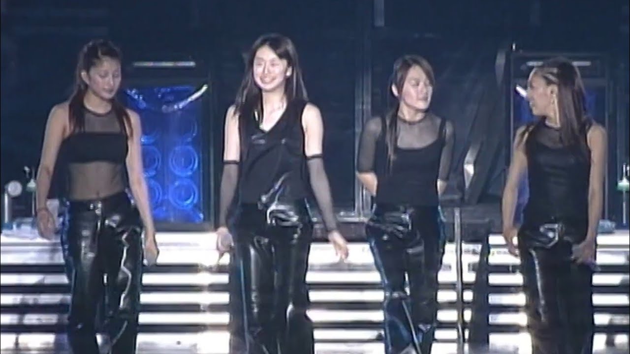 SPEED 「ALIVE」 1999年のコンサート - YouTube
