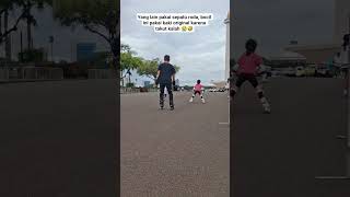 Yang lain pakai sepatu roda, Hamzah pakai kaki original karena takut kalah 😭🤣#shorts #viral #lucu