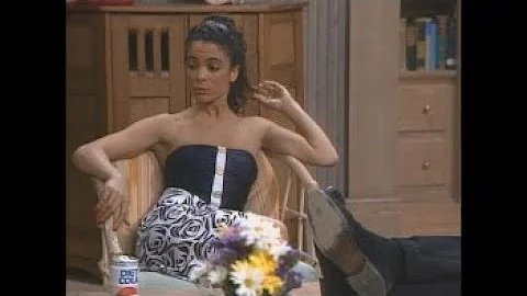 A Different World: 3x23 - Julian surprises Whitley