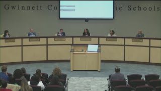 Gwinnett County passes new cell phone policy banning devices in many grades