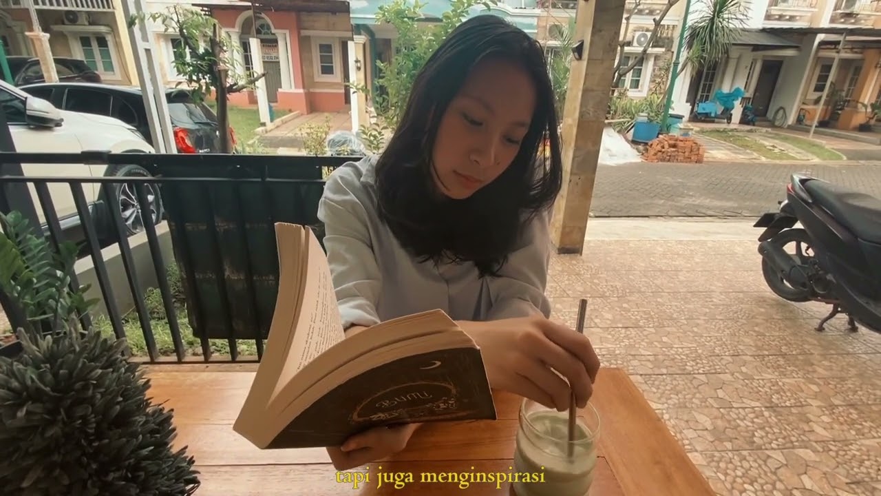 FKM - Valerie Gisela Pradjanata - Suara Kecil dari Balik Senyum