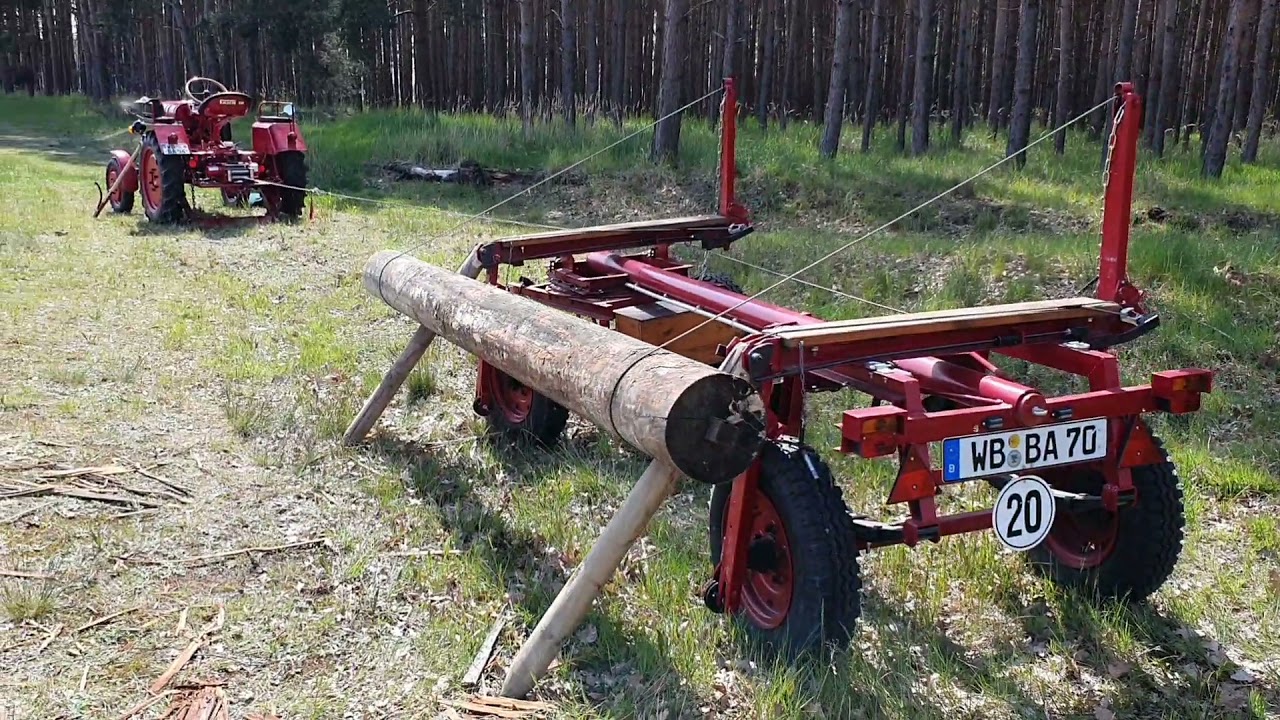 Langholz laden wie Anno Dazumal. Mit Fahr, 1er Seilwinde und gepimtem Multicar Langmaterial Anhänger