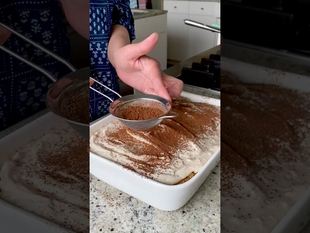 Turn your fav fall drink into Chai Tiramisu #tiramisu #fallbaking #shorts #chaitiramisu