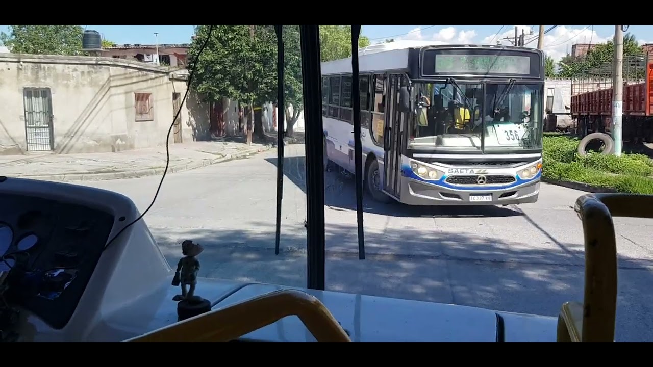 MANEJANDO OMNIBUS.  NICO.