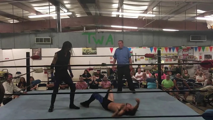 Digger James vs Cory Dye