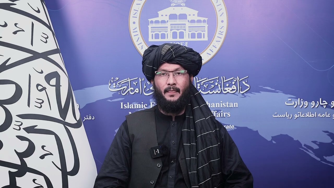 Foreign Minister Leaves for Moscow