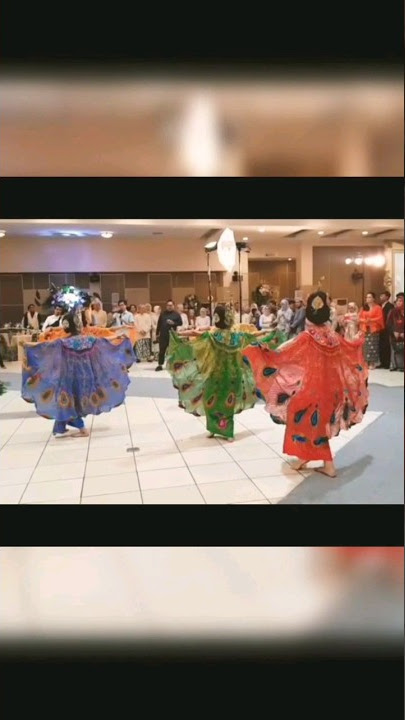 Tari Merak Jawa Barat #shorts #tengokin #taritradisional