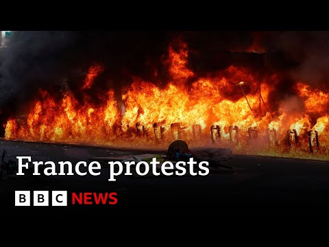 France pension reforms: May Day rallies turn violent - BBC News