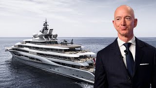 Dentro de la Flota de Yates de Jeff Bezos