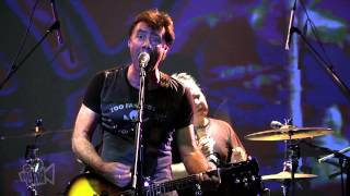 Glen Matlock - Stepping Stone (Monkees) (Live in Los Angeles) | Moshcam chords