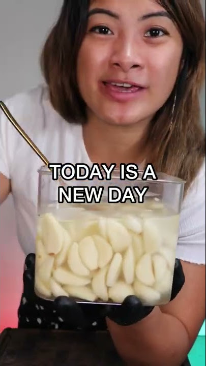 How to Make Pickled Garlic