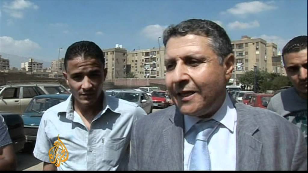 قلق بشأن مدون مصري مضرب عن الطعام