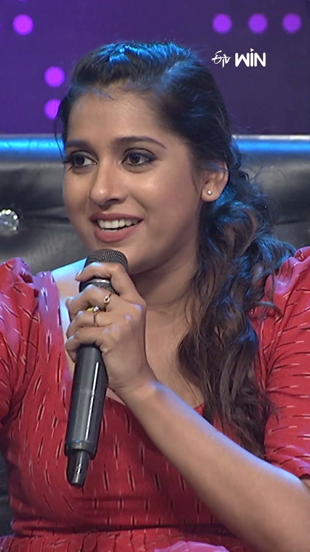 #shorts - ఈ డాన్సర్ తో ఒక Duet Song చేయాలనుకుంటున్న రష్మీ..! #dheejodi #comedy #rashmi