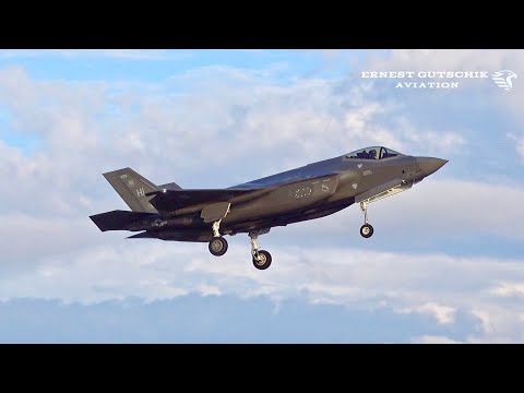(4K) Canadian International Air Show 2025 Performer Arrivals | Toronto Pearson