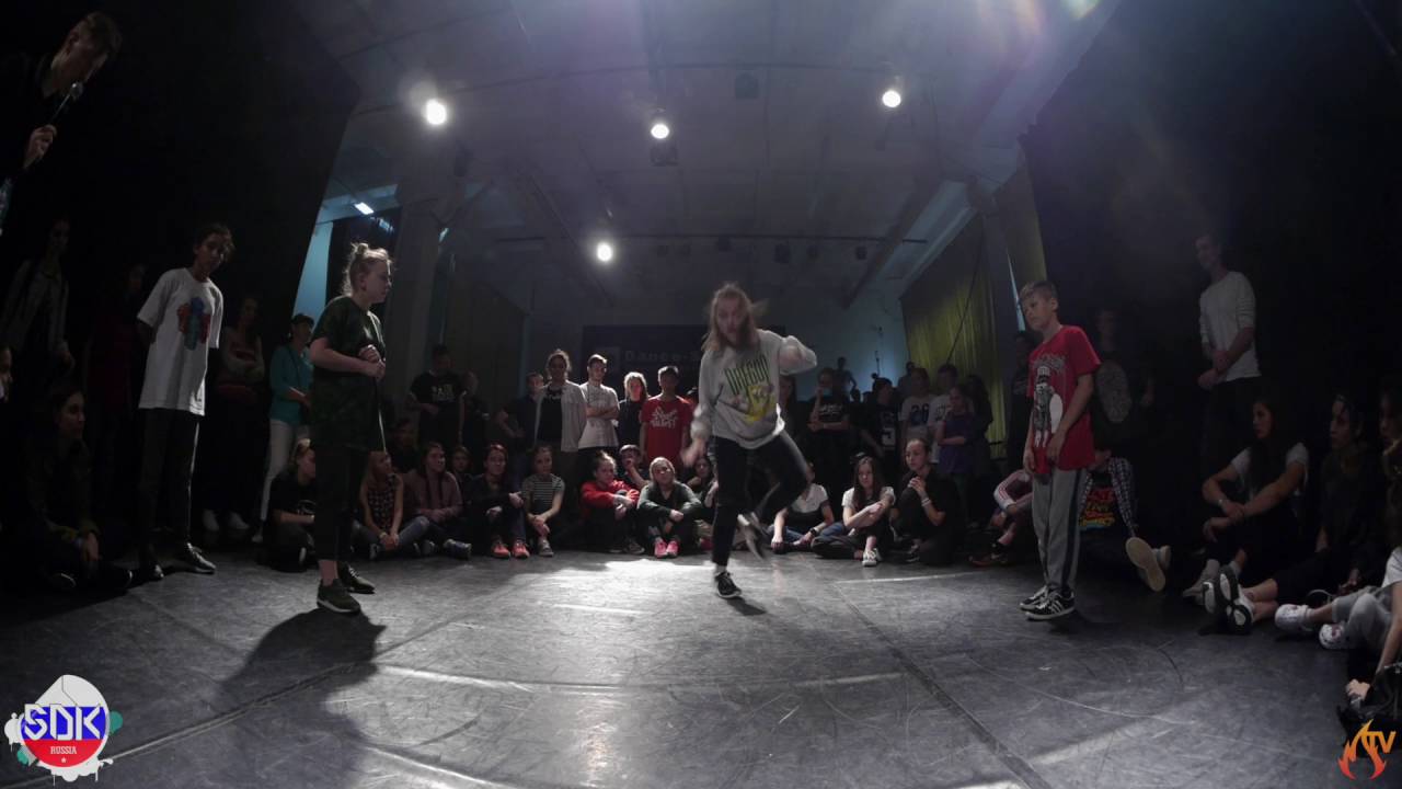 SDK RUSSIA 2016 HIP-HOP BEGINNERS - 1/4 - Карандаш vs. Папелыш(WIN) vs. Sancha