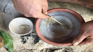 Primitive Technologysalt From Woods-Primitive Life-Wilderness