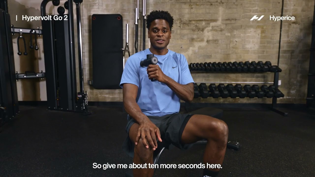 Joe Holder pre-run warmup with the Hypervolt Go 2 - YouTube