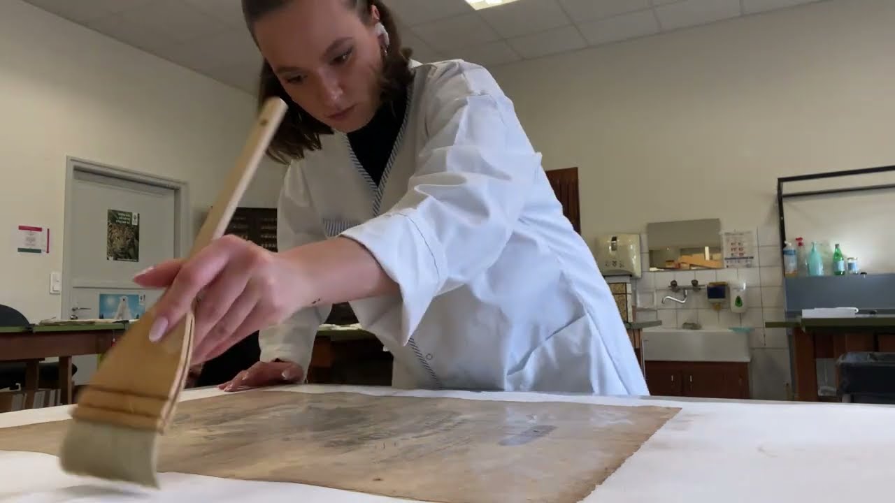 Restauration d'un document ancien