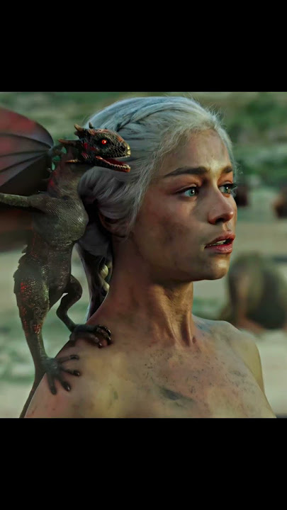 The mother of dragons✨@catchthedit #gameofthrones #daenerystargaryen#motherofdragons#emiliaclarke