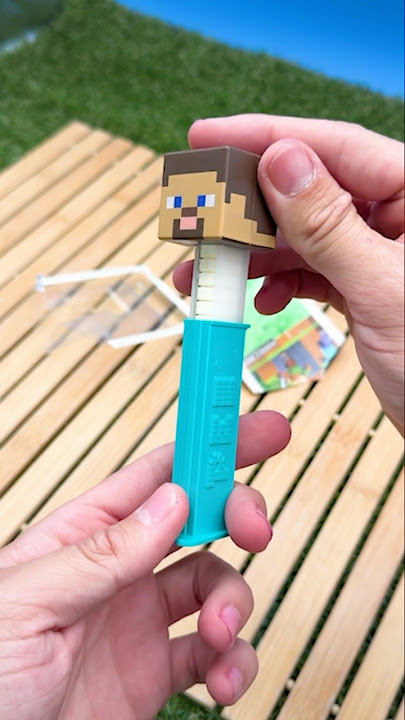 Minecraft Pez Dispenser LifeHack 😱