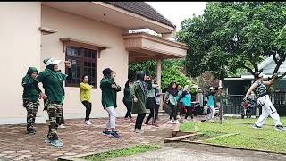 Zumba DJ hai tunggu" yg lagi viral bersm mama"hebat SSP group new chy by Titin 💪