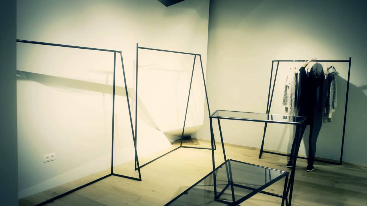 sita murt/ Store in Barcelona making of