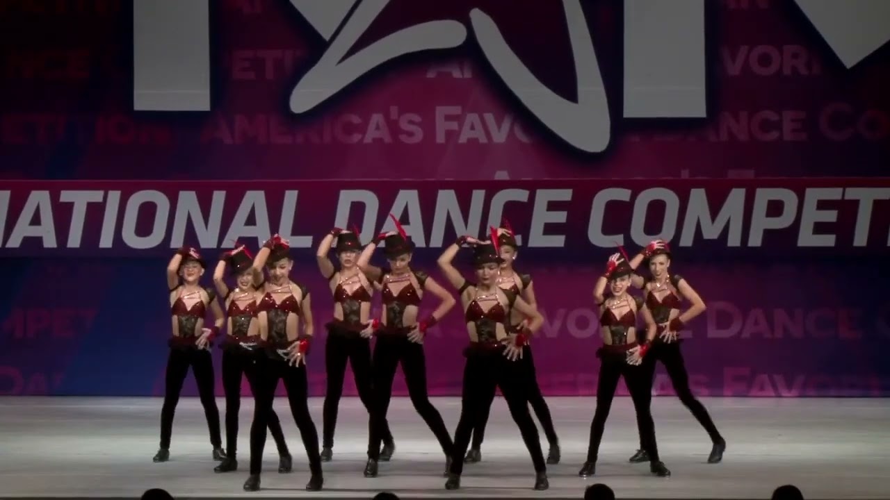 Children's group AMERICAN TAP CO Smooth Criminal