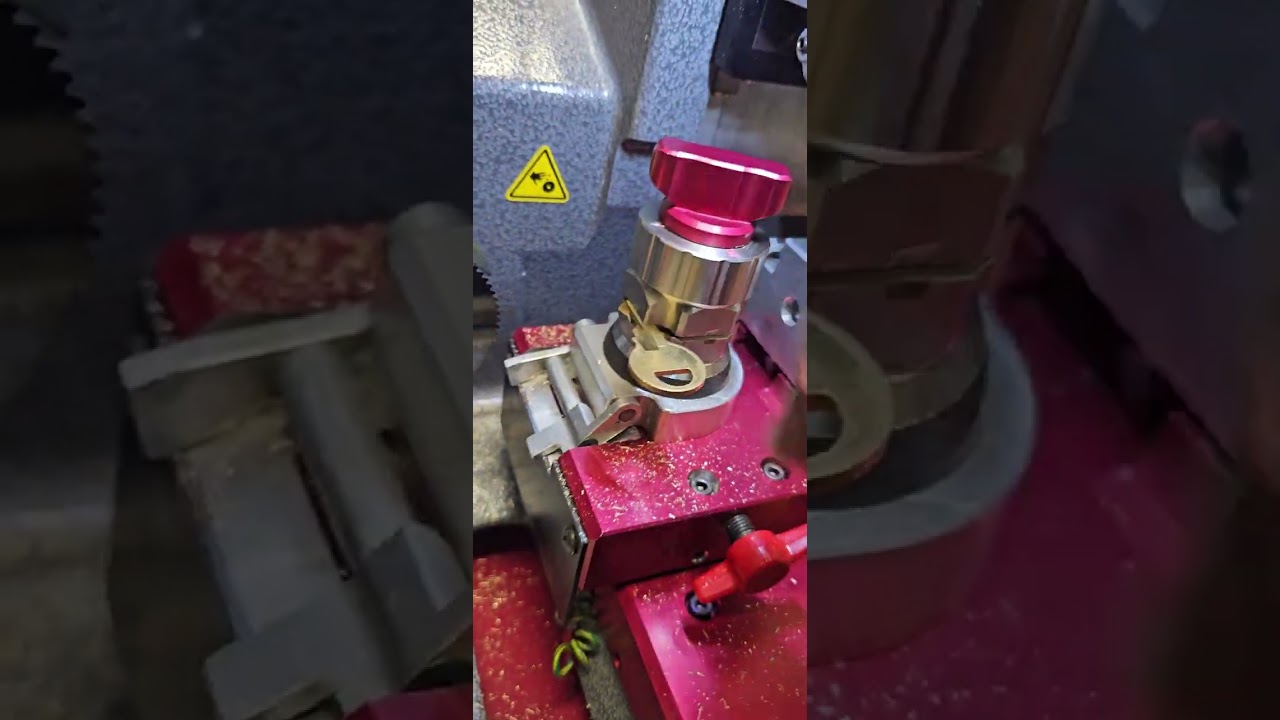 Laser Key 3D Elite Jaw 2 (flat key) calibration via Genericode Software.