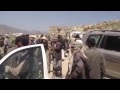 قبائل الشيخ عبدالواحد الدعام في جمعهم امام بيته لتكتيك هجمه شرسه على جبال الحوثيين