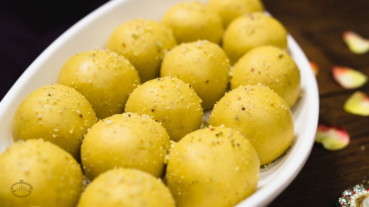 Besan ke Ladoo Recipe | Traditional Indian Sweet Recipe for Festivals | Yaman Agarwal | CookingShooking