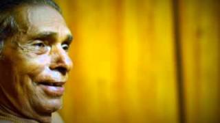 quotEnnute Kathakalequot Raga Saveri Kalamandalam Gangadharan amp Kalamandalam Subrahmanian