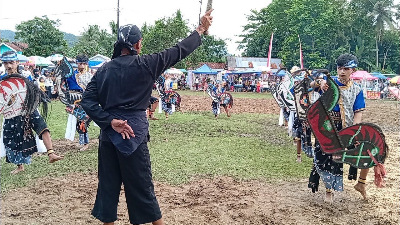 Tari kreasi part 2 Ebeg turonggo Seto | live: lapangan srowot, Kalibagor banyumas