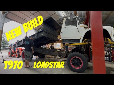 Starting a new project!!!! 1970 international loadstar - YouTube