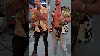 Ngl the NEW WWE Tag Team Titles are 🔥-thumbnail