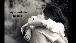Teoman ft Irem Candar - Bana Öyle Bakma Şarkı Sözü Resimi