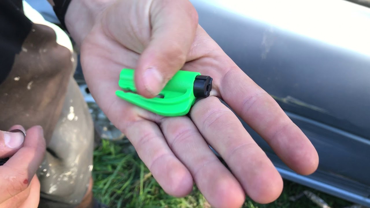 Emergency Seat Belt Cutter & Hammer YouTube
