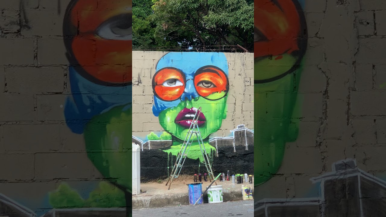 T&aacute; rolando #graffiti #hiphop #rimaviva #arte #art #poesia #caligrafia #urbanart #streetart #hiphop