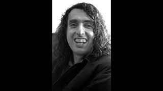 Tiptoe Through The Tulips Insturmental
By Tiny Tim (RIP) Tiptoe Through The Tulips Insturmental