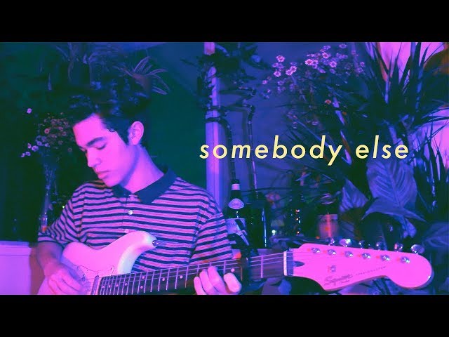 Somebody Else - The 1975 class=
