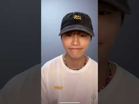 胡鴻鈞 Hubert Wu 【2221012抖音直播】《越難越愛￼￼》