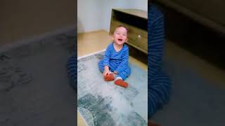 Güzel Oğlum Gülüyor