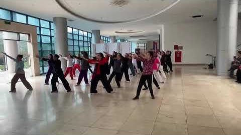 Hành khúc người cao tuổi Hà Nội