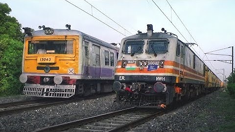 🔥 Quick accelerating EMU local train parallel crossing with Intercity Express