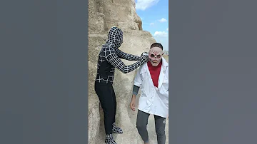 سبايدر مان ضد الزومبي Spidrman Pranks 