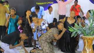 Emmaus Choir❤️🙌 UR'IMFURA MANA WE// IJAMBO RYAWE NUKURI🙏 Ineza yawe ntigira umupaka😭🤗🙏