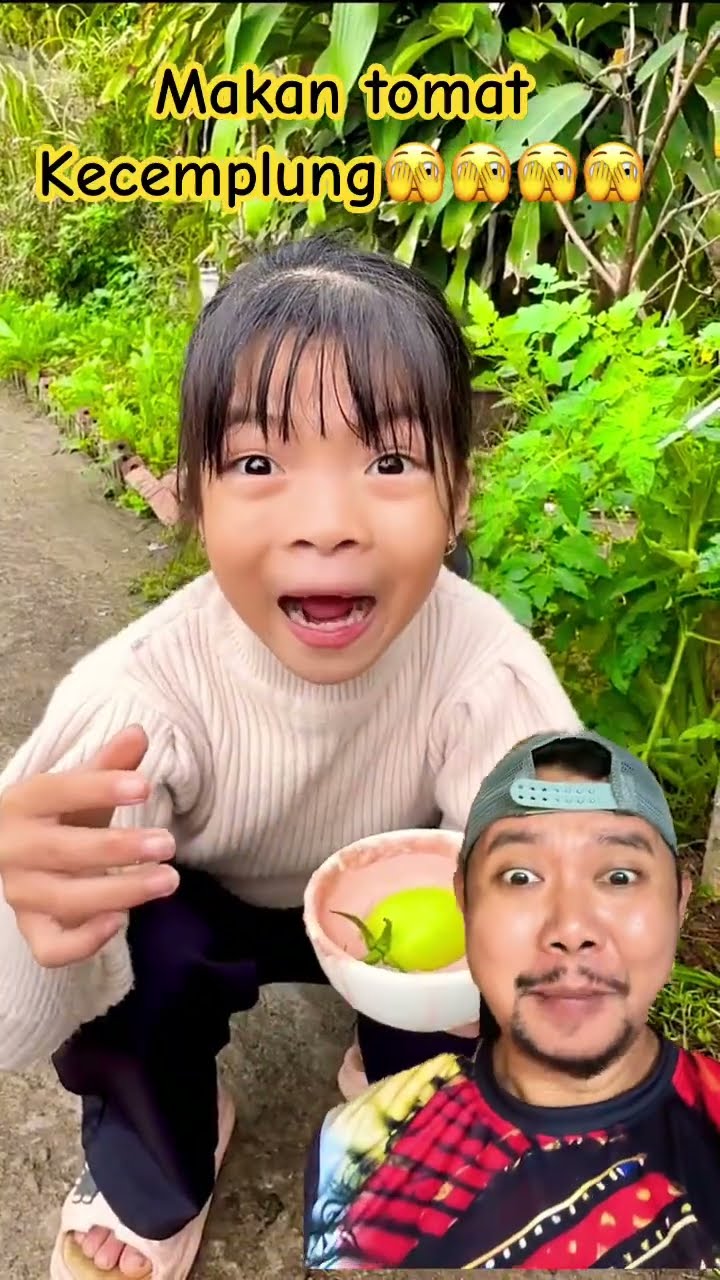 MAKAN TOMAT MALAH KECEMPLUNG!!??#shortsfeed #funny #lucu #shortsviral #funnyshorts