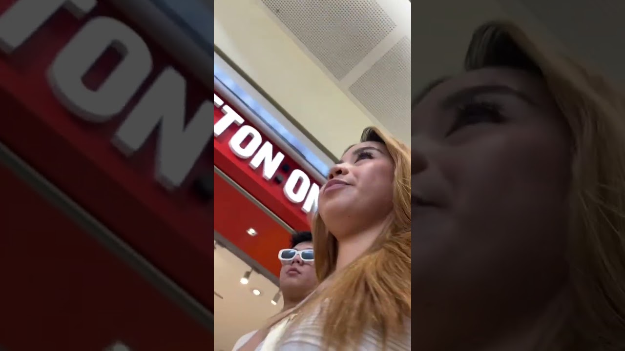 Nag shopping kami nila ate 