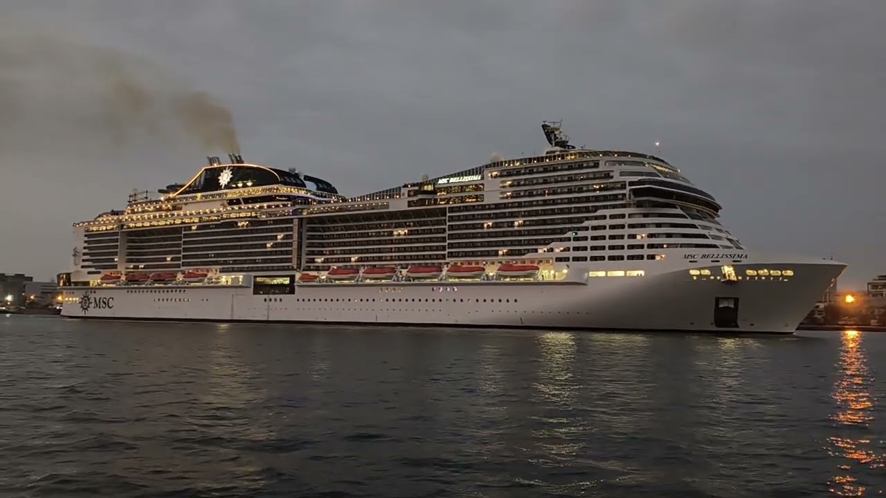 2026/03/08雙輪會.下午18點16分地中海郵輪旗下MSC BELLISSIMA(地中海榮耀號)經過旗津漁港往高雄港第二港出發前往日本那霸。