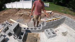 How to lay a curved block wall