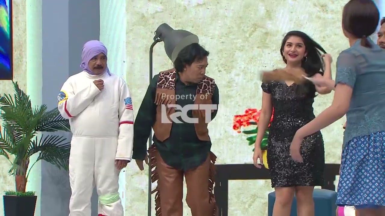 Komeng Woody gangguin Opie Buzz yang ngeluh DAGELAN OKE EPS 89 PART 5